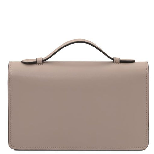 Opera - Leather clutch with chain strap